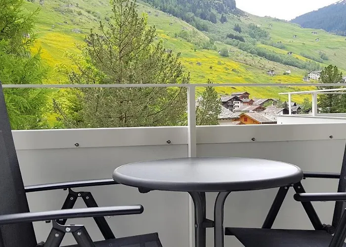 Z - Next Door To Therme